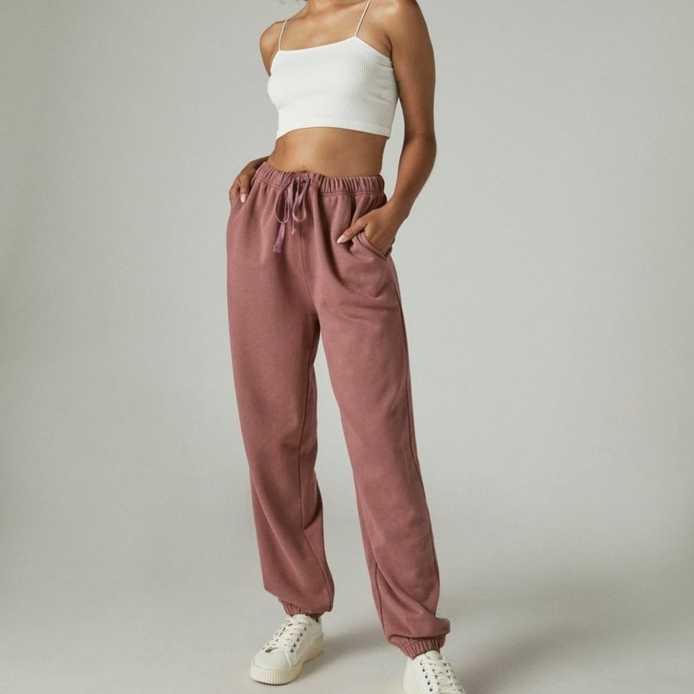 Lucky Brand Chill At Home Fleece Jogger in Crushed Berry 🆕